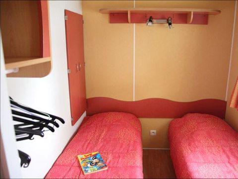 MOBILHOME 5 personnes - -ECONOMIQUE