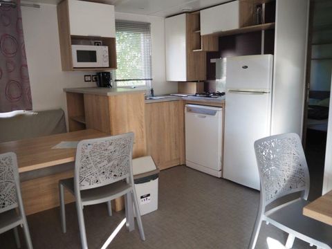 Mobilhome 8 personnes - C- Mobil-home Quatro - 4 chambres