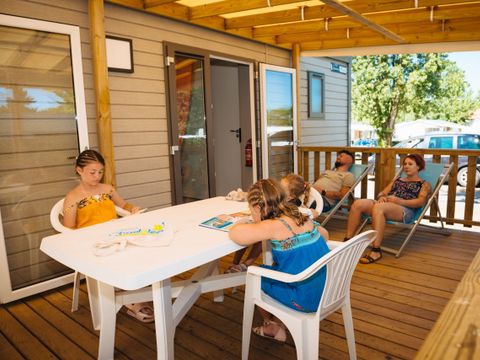 MOBILHOME 6 personnes - C- Mobil-home Caraïbes - 2 chambres