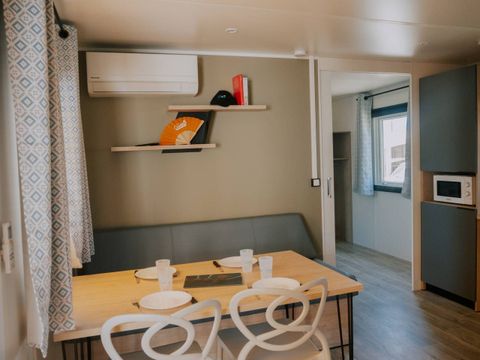 MOBILHOME 4 personnes - HELIOS - PMR - 2 chambres 32m² avec terrasse couverte