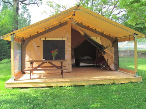 Bungalow toilé 4 personnes - LODGE VICTORIA