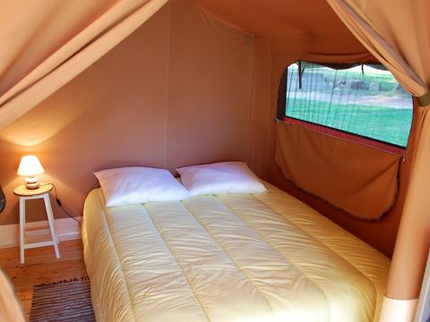 Bungalow toilé 4 personnes - LODGE VICTORIA