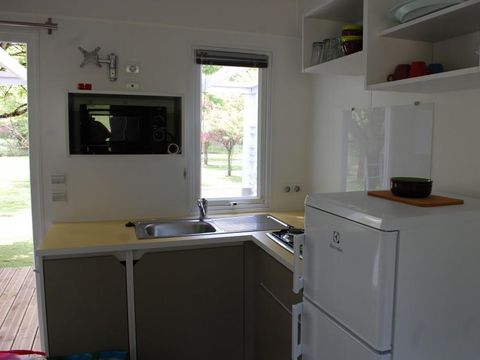 Mobilhome 4 personnes - Mobil home 25m2 + terrasse couverte 4 pers