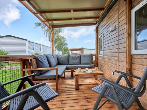 BUNGALOW 6 personnes - Mobil-home | Premium Exclusive | 3 Ch. | 6 Pers. | Terrasse Lounge | Clim. | TV BUNGALOW 6 personnes - Mobil-home | Premium Exclusive | 3 Ch. | 6 Pers. | Terrasse Lounge | Clim. | TV