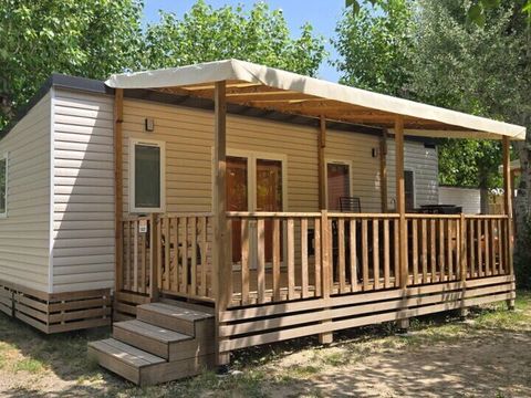 MOBILHOME 8 personnes - Mobil-home | Comfort | 4 Ch. | 8 Pers. | Terrasse surélevée | Cuisine extérieure | 2 SDB | Clim.