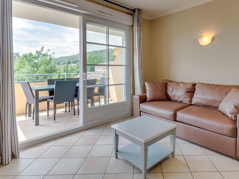 APPARTEMENT 6 personnes - 3 pièces PMR avec balcon