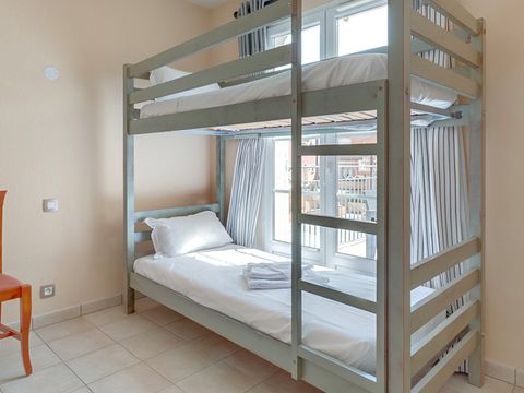 APPARTEMENT 8 personnes - 4 pièces avec balcon