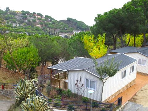 MOBILHOME 6 personnes - 6pax 3 chambres TV + AC + BBQ +Parking