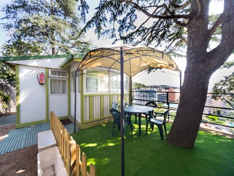 BUNGALOW 4 personnes - Bungalow 4 persons with see view