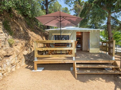 BUNGALOW TOILÉ 5 personnes - CARAIBES