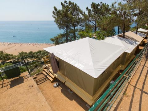 BUNGALOW TOILÉ 5 personnes - CARAIBES