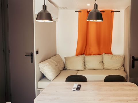 MOBILHOME 4 personnes - Mobilhome VILLA - 2 chambres - Télévision - climatisé - Modèle 2024 4 pers