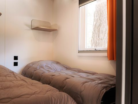 MOBILHOME 4 personnes - VILLA - 2 chambres - Télévision - climatisé - Modèle 2024