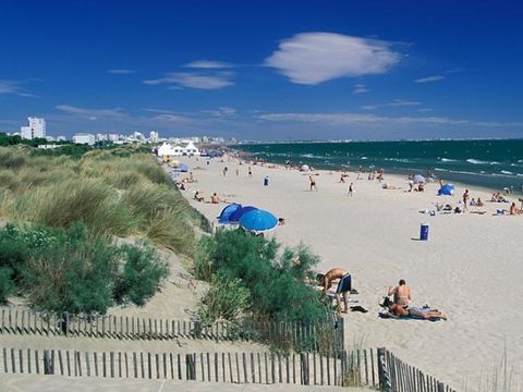 Résidence Odalys Essentielle Domaine le Mas des Vignes Résidence Odalys Essentielle Domaine le Mas des Vignes - Camping Gard - Image N°21