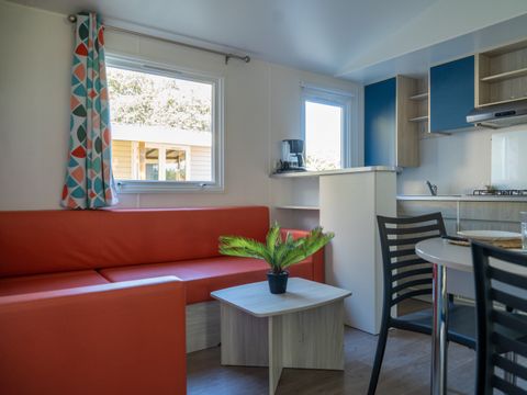 Mobilhome 6 personnes - 3 chambres - 6 personnes