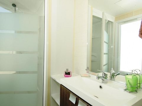 MOBILHOME 5 personnes - PIRINNE