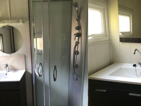 BUNGALOW 4 personnes - En bois 