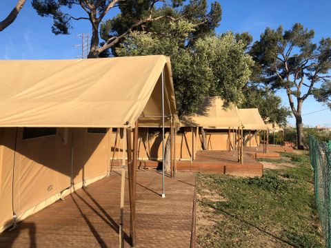 Tente en toile et en bois 1/4 personnes - Glamping Lodge