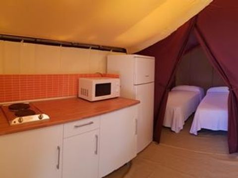 Tente en toile et en bois 1/4 personnes - Glamping Lodge