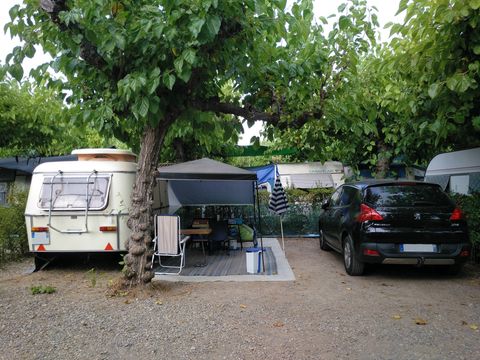 Emplacement - Superieur Tente ou Caravane 1/6 pers