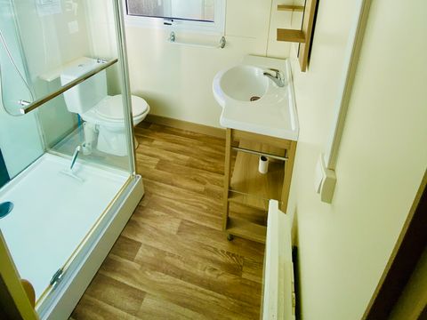 Chalet 4 personnes - Bouleau Standard 20m² - 2 chambres - Terrasse couverte 10m²