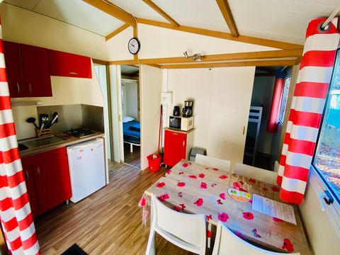 Chalet 4 personnes - Bouleau Standard 20m² - 2 chambres - Terrasse couverte 10m²