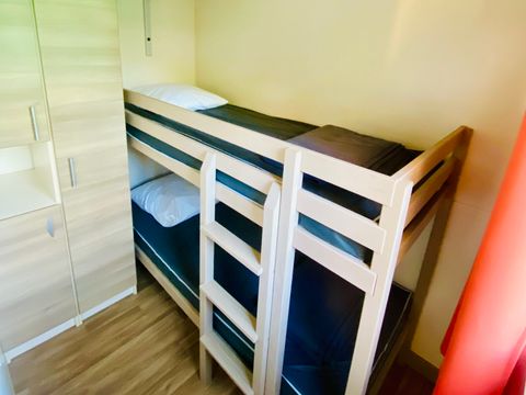 Chalet 4 personnes - Bouleau Standard 20m² - 2 chambres - Terrasse couverte 10m²
