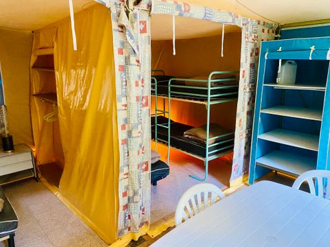 BUNGALOW TOILÉ 5 personnes - Bungalow Toilé Prunier Standard 25m² (sans sanitaires) - 2 chambres + Terrasse non couverte 10m² 5 pers. 