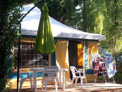 Bungalow toilé 5 personnes - Prunier Standard 25m² - Sans sanitaires - 2 chambres - Terrasse non couverte 10m²
