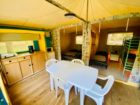 Bungalow toilé 5 personnes - Prunier Standard 25m² - Sans sanitaires - 2 chambres - Terrasse non couverte 10m²