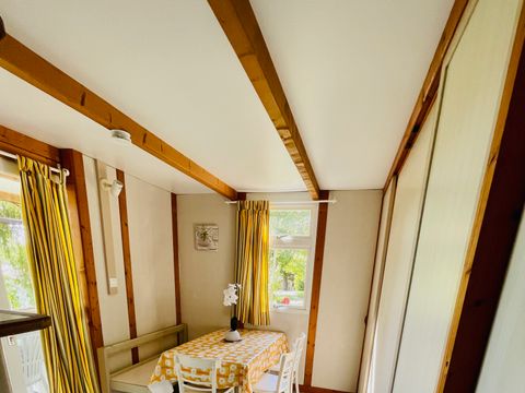 Chalet 5 personnes - Châtaigner Standard 23m² - 2 chambres - Terrasse couverte 8m²