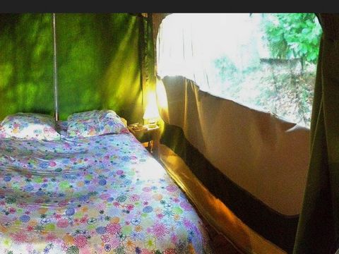Tente 5 personnes - Safari Acacia Standard 23m² - Sans sanitaires - 2 chambres - Terrasse couverte 12m²