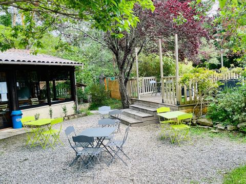 Flower Camping la Pibola - Camping Ariège - Image N°2