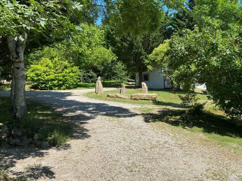 Flower Camping la Pibola - Camping Ariège - Image N°4