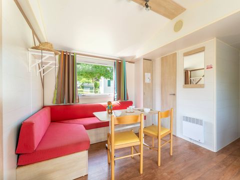 MOBILHOME 4 personnes - Loggia Classic 26m² - Terrasse découverte - climatisation - TV