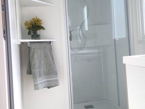 MOBILHOME 6 personnes - Camélia Confort Climatisation avec terrasse 3 chambres