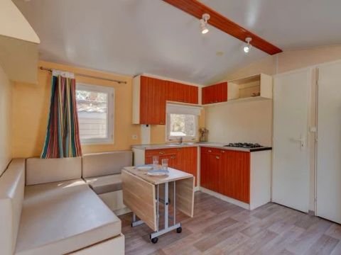 MOBILHOME 6 personnes - Classique | 3 Chambres | 6 Couchages | Terrasse semi couverte | 1 Salle de bain