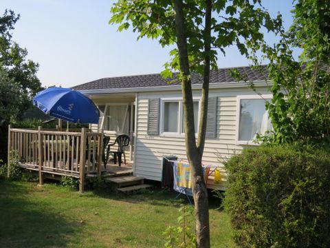 MOBILHOME 4 personnes - CONFORT 25m² - (4pers) - 2 chambres + 1SDB + WC + TV + Terrasse semi-couverte
