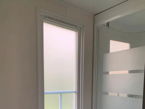 MOBILHOME 6 personnes - CONFORT 31m² - (6pers) 3 chambres + 1SDB + WC + Terrasse semi-couverte