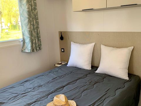 MOBILHOME 6 personnes - PREMIUM 40m² - (6pers) 3 CH  + 2 SDB + 2 WC+ TV +LV + BBQ + Terrasse