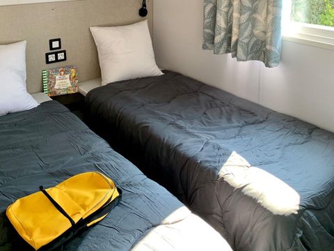 MOBILHOME 6 personnes - PREMIUM 40m² - (6pers) 3 CH  + 2 SDB + 2 WC+ TV +LV + BBQ + Terrasse