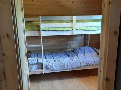Chalet 4 personnes - Chalet Bois Nature Confort 25m² (2ch - 4 pers) + Clim ( S )