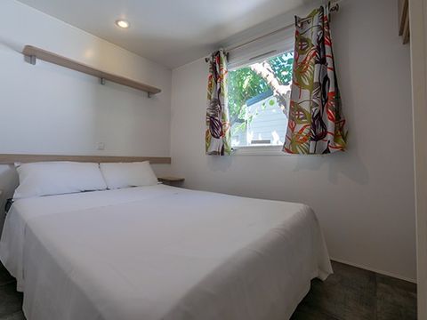 MOBILHOME 6 personnes - Comfort XL | 2 Ch. | 4/6 Pers. | Terrasse surélevée | Clim. | TV
