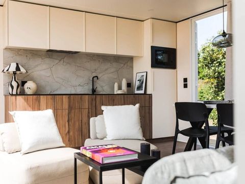 MOBILHOME 6 personnes - Mobil-home | Premium | 3 Ch. | 6 Pers. | Terrasse Lounge | Clim.