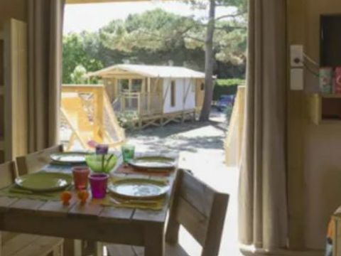 Tente en toile et en bois 6 personnes - Cabane Lodge