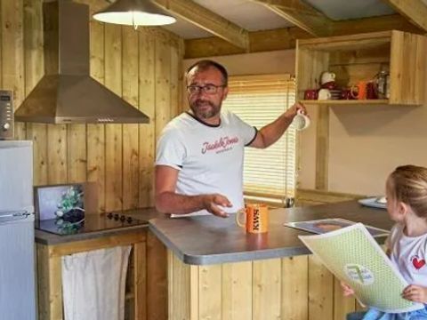 TENTE TOILE ET BOIS 6 personnes - Cabane Lodge Premium - 2 chambres