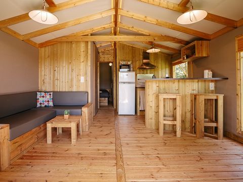 Tente en toile et en bois 5 personnes - Cabane Lodge Premium - 2 chambres