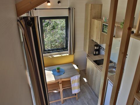 HÉBERGEMENT INSOLITE 4 personnes - Tiny House - 2 chambres