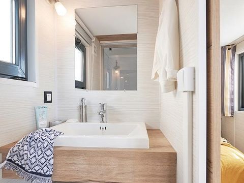 MOBILHOME 4 personnes - Tiny House - 2 chambres