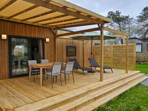 Mobilhome 4 personnes - SWEET - HOME 40m² - 2 chambres - 1 salle de bain - Climatisation - Terrasse semi-couverte 27m² Nouveauté 2024